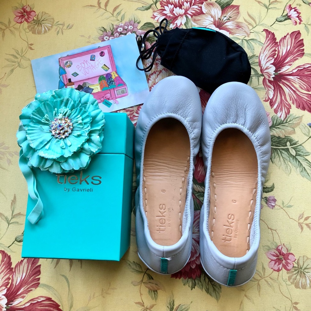 Tieks Cool Gray Ballet Flats size 6